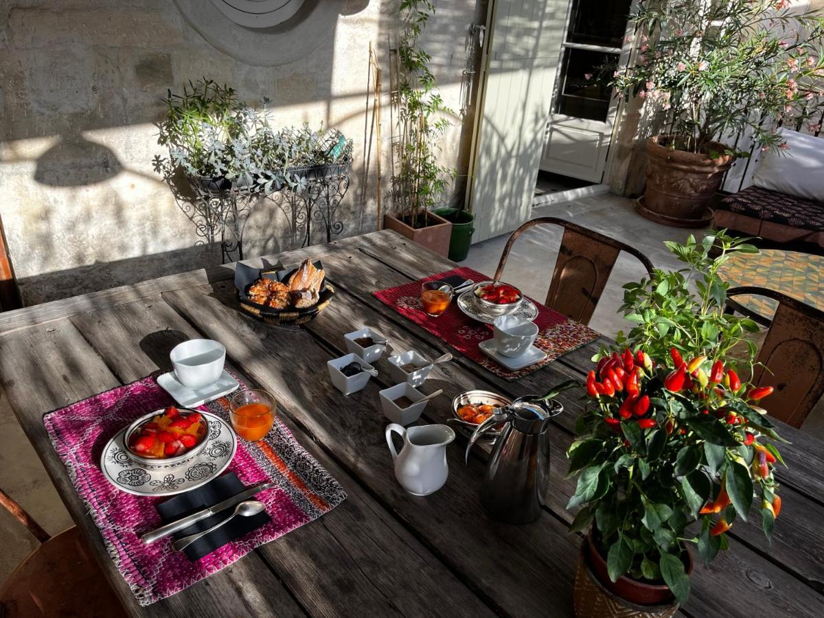 La Maison De Fabienne Tarascon Bagian luar foto